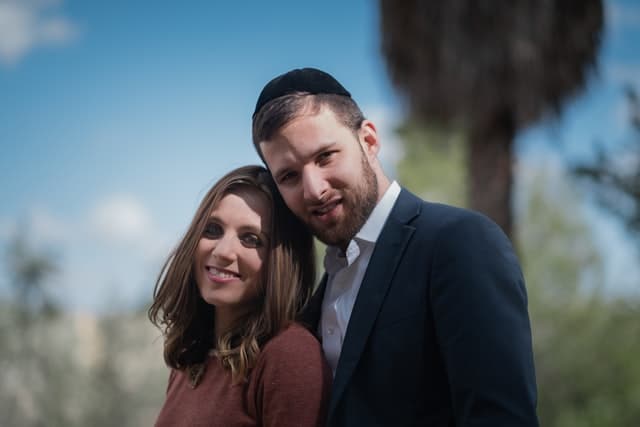 פסיכולוגית דתיה - פסיכולוגית חרדית - מרכז רימון - התאמת פסיכולוגיות ופסיכותרפיסטיות בפריסה ארצית